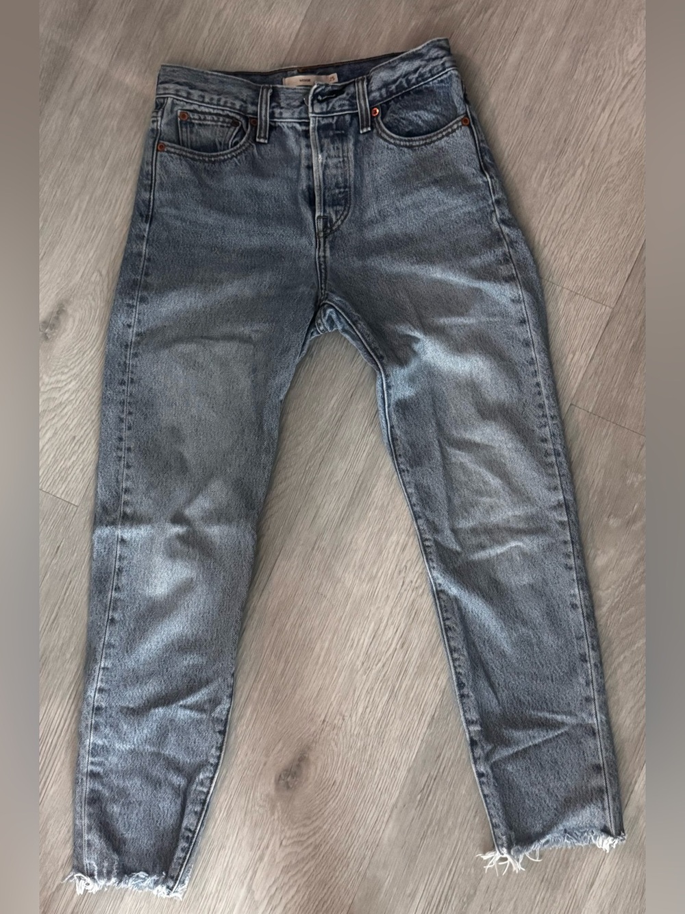 Levi's Women Boot Cut Jeans in Washed Blue Denim